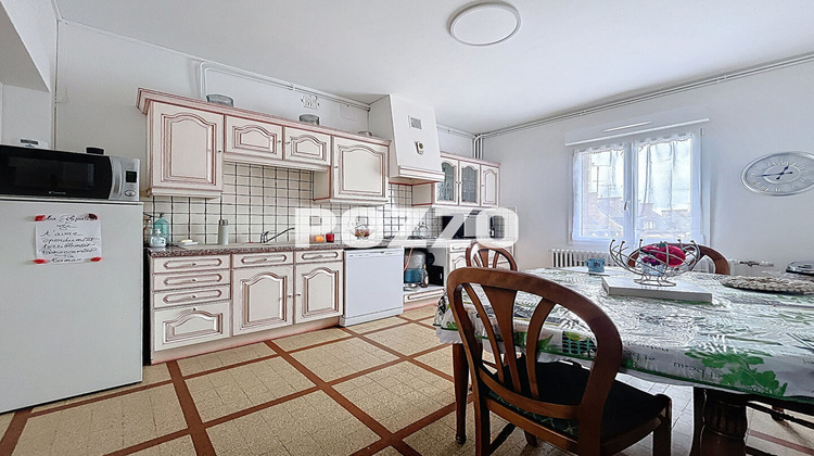 Ma-Cabane - Vente Immeuble SAINT-HILAIRE-DU-HARCOUET, 180 m²