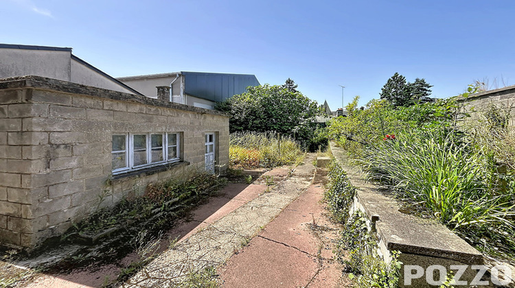 Ma-Cabane - Vente Immeuble SAINT-HILAIRE-DU-HARCOUET, 177 m²