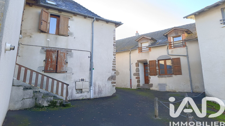 Ma-Cabane - Vente Immeuble Saint-Illide, 289 m²