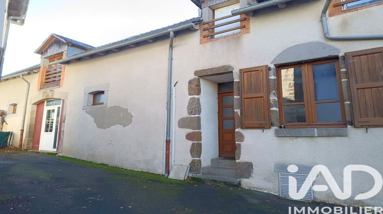 Ma-Cabane - Vente Immeuble Saint-Illide, 289 m²
