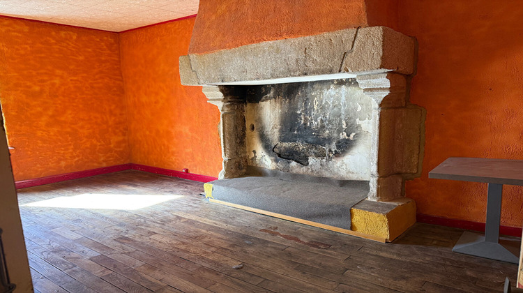 Ma-Cabane - Vente Immeuble SAINT-JEAN-BREVELAY, 125 m²