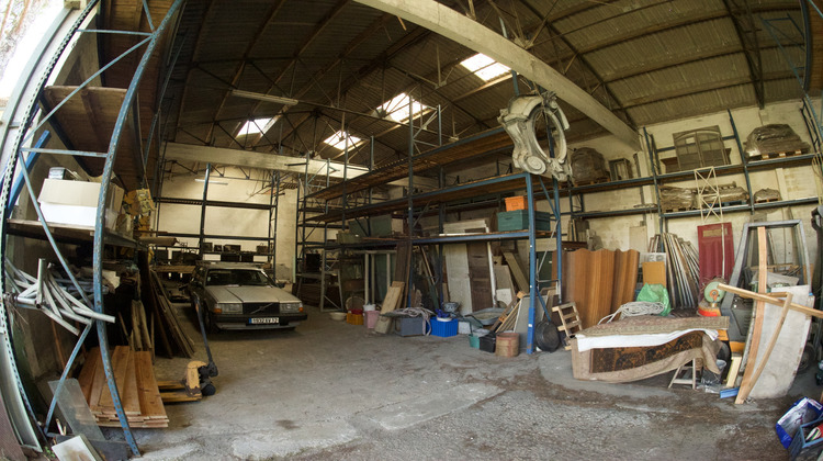 Ma-Cabane - Vente Immeuble Saint-Jean-d'Angély, 1800 m²