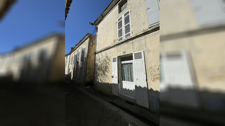 Ma-Cabane - Vente Immeuble Saint-Jean-d'Angély, 123 m²