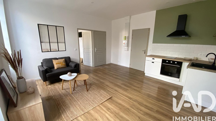 Ma-Cabane - Vente Immeuble Saint-Jean-d'Angély, 400 m²