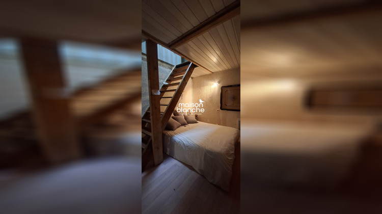Ma-Cabane - Vente Immeuble Saint-Jean-d'Angély, 230 m²
