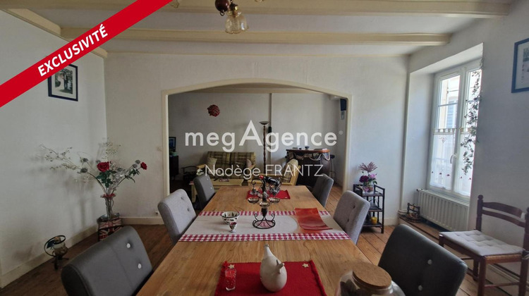 Ma-Cabane - Vente Immeuble SAINT JEAN D ANGELY, 221 m²