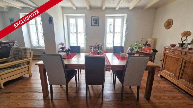 Ma-Cabane - Vente Immeuble SAINT JEAN D ANGELY, 221 m²