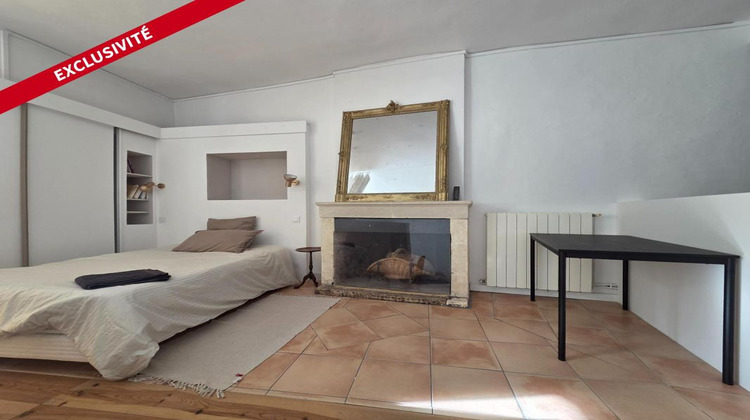 Ma-Cabane - Vente Immeuble SAINT JEAN D ANGELY, 137 m²