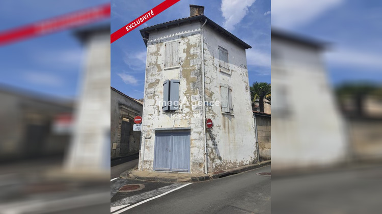 Ma-Cabane - Vente Immeuble SAINT JEAN D ANGELY, 68 m²