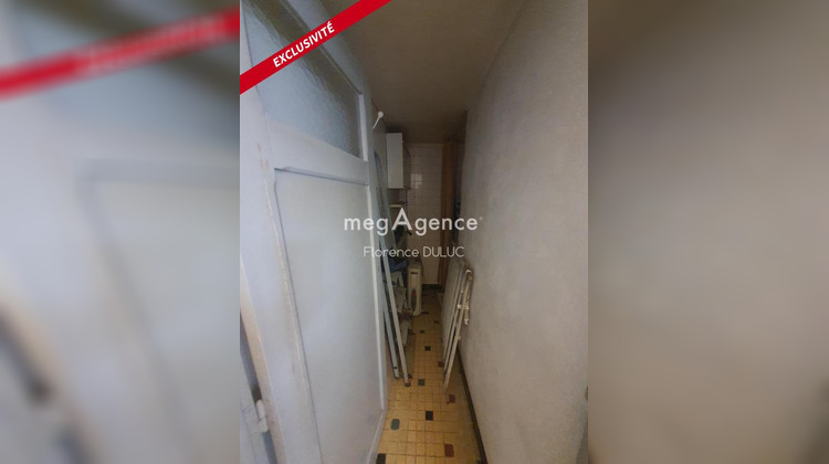 Ma-Cabane - Vente Immeuble SAINT JEAN D ANGELY, 68 m²