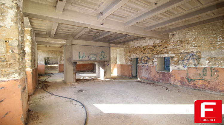 Ma-Cabane - Vente Immeuble SAINT-JEAN-LE-THOMAS, 2600 m²