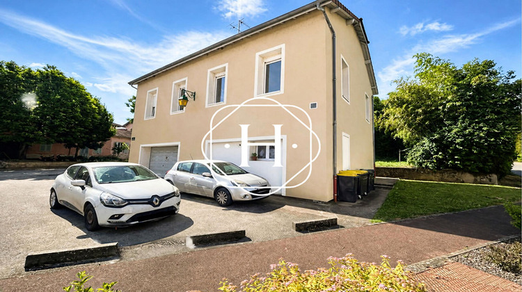Ma-Cabane - Vente Immeuble SAINT-JEAN-SUR-REYSSOUZE, 189 m²