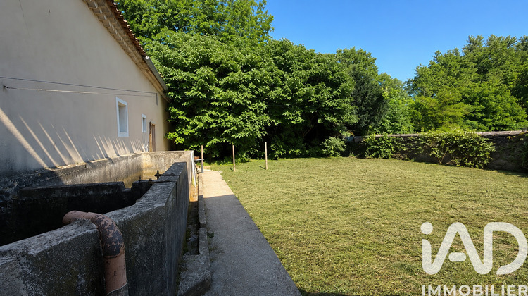 Ma-Cabane - Vente Immeuble Saint-Julien-de-Peyrolas, 237 m²