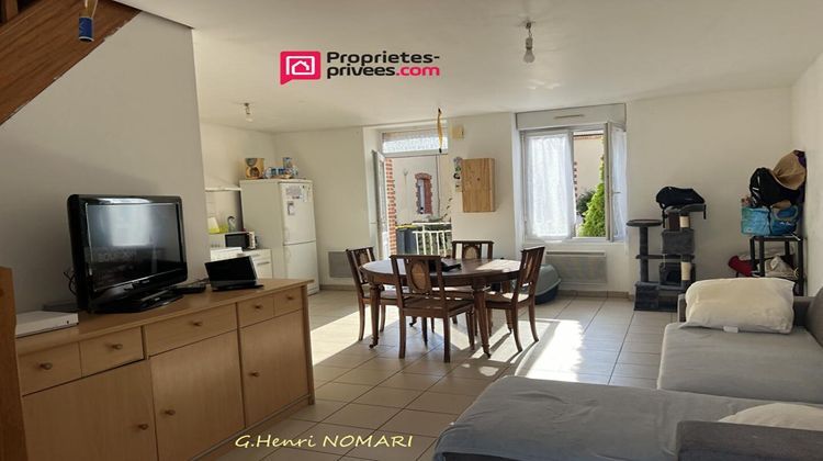 Ma-Cabane - Vente Immeuble SAINT JULIEN DE VOUVANTES, 430 m²