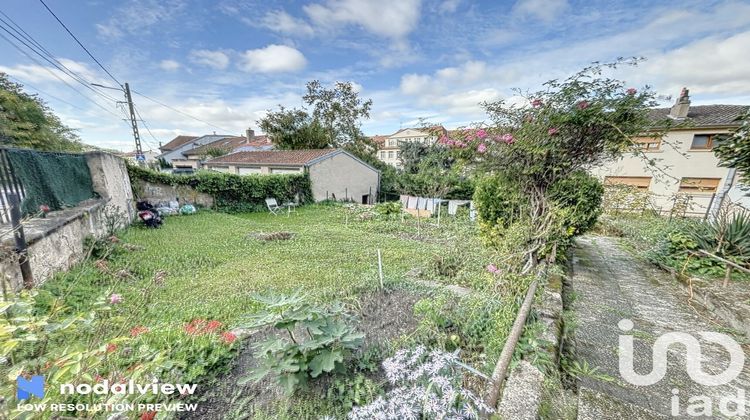 Ma-Cabane - Vente Immeuble Saint-Julien-Lès-Metz, 170 m²