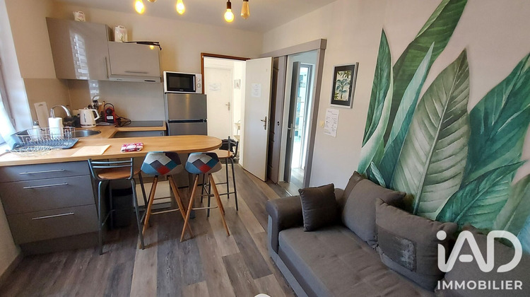 Ma-Cabane - Vente Immeuble Saint-Julien-les-Villas, 130 m²