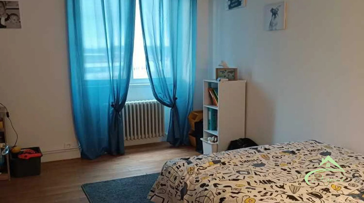 Ma-Cabane - Vente Immeuble Saint-Junien, 277 m²