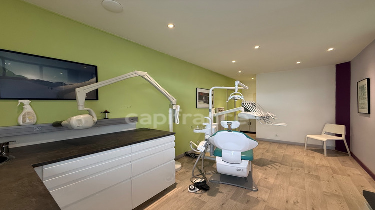 Ma-Cabane - Vente Immeuble SAINT JUST EN CHEVALET, 420 m²