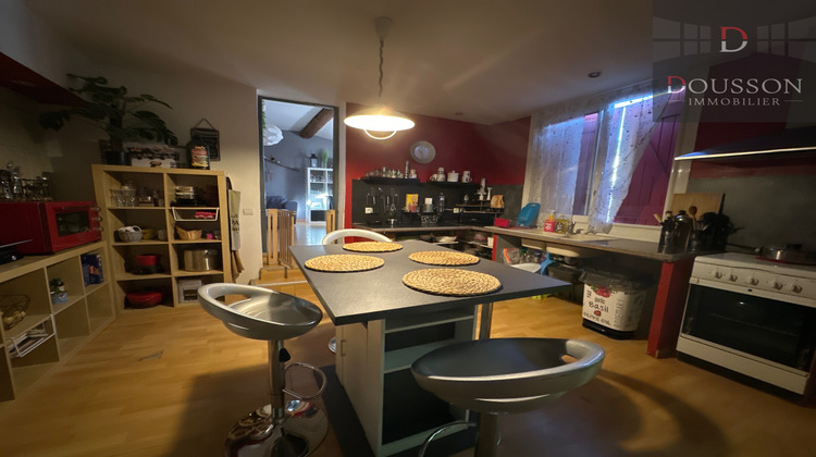 Ma-Cabane - Vente Immeuble Saint-Laurent-d'Aigouze, 519 m²