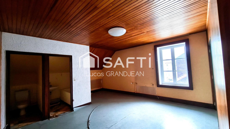 Ma-Cabane - Vente Immeuble Saint-Laurent-en-Grandvaux, 440 m²
