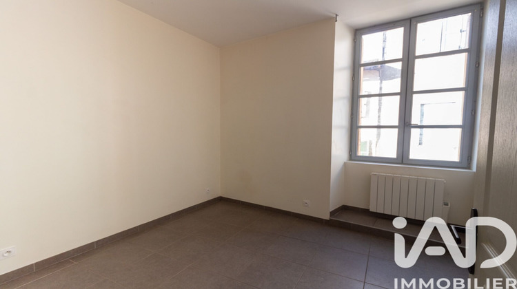 Ma-Cabane - Vente Immeuble Saint-Léonard-de-Noblat, 229 m²