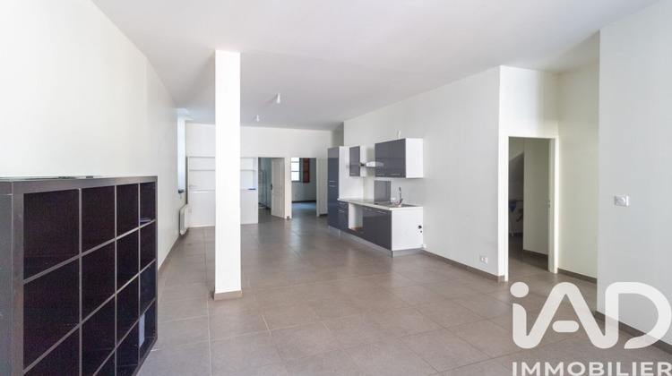 Ma-Cabane - Vente Immeuble Saint-Léonard-de-Noblat, 229 m²