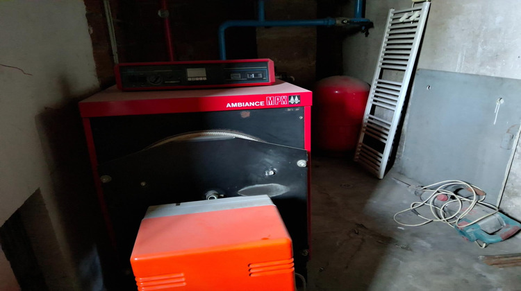 Ma-Cabane - Vente Immeuble Saint-Loup-sur-Semouse, 753 m²