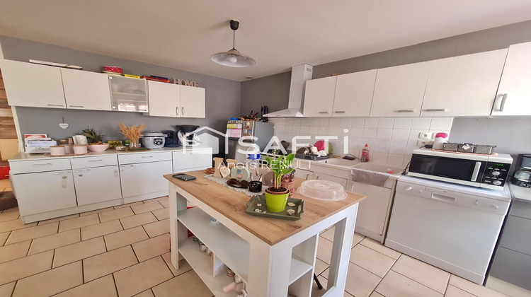 Ma-Cabane - Vente Immeuble Saint-Lubin-des-Joncherets, 393 m²