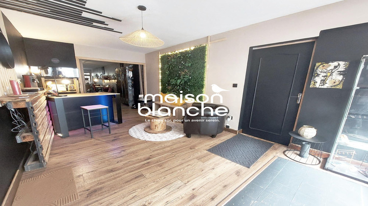Ma-Cabane - Vente Immeuble Saint-Maixent-l'École, 256 m²