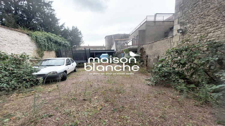 Ma-Cabane - Vente Immeuble Saint-Maixent-l'École, 256 m²
