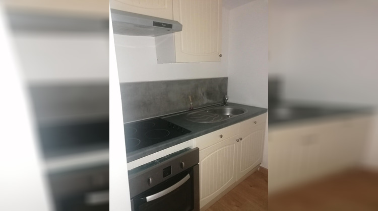 Ma-Cabane - Vente Immeuble SAINT-MAIXENT-L'ECOLE, 302 m²