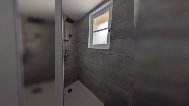 Ma-Cabane - Vente Immeuble SAINT MARTIN DE BROMES, 81 m²