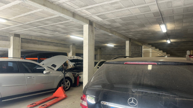 Ma-Cabane - Vente Immeuble SAINT-MARTIN-DE-CRAU, 520 m²