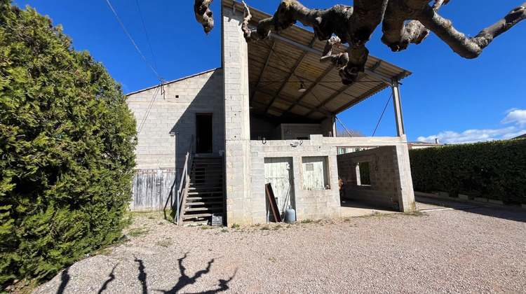 Ma-Cabane - Vente Immeuble Saint-Martin-de-la-Brasque, 139 m²