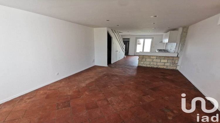 Ma-Cabane - Vente Immeuble Saint Martin de Laye, 174 m²