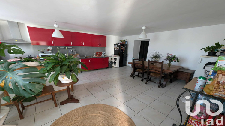 Ma-Cabane - Vente Immeuble Saint Martin de Laye, 174 m²