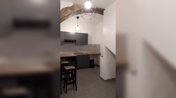 Ma-Cabane - Vente Immeuble SAINT-MAXIMIN-LA-SAINTE-BAUME, 120 m²