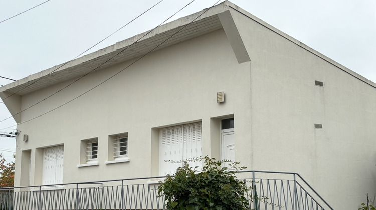 Ma-Cabane - Vente Immeuble SAINT-MICHEL-SUR-ORGE, 200 m²