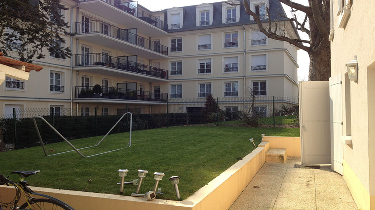 Ma-Cabane - Vente Immeuble SAINT-NOM-LA-BRETECHE, 186 m²