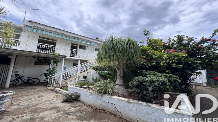 Ma-Cabane - Vente Immeuble Saint-Paul, 240 m²