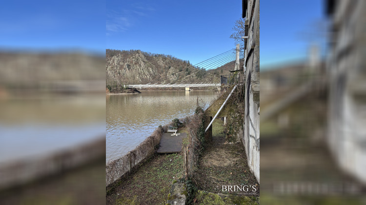 Ma-Cabane - Vente Immeuble Saint-Paul-en-Cornillon, 210 m²