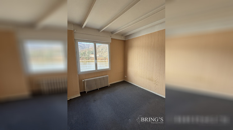 Ma-Cabane - Vente Immeuble Saint-Paul-en-Cornillon, 210 m²