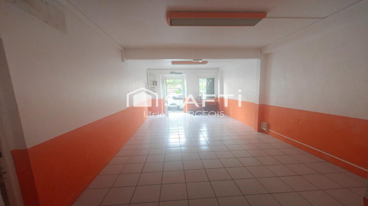 Ma-Cabane - Vente Immeuble Saint-Pierre, 148 m²