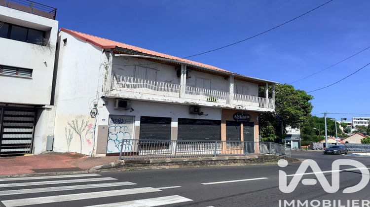Ma-Cabane - Vente Immeuble Saint-Pierre, 300 m²