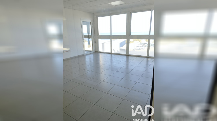 Ma-Cabane - Vente Immeuble Saint-Pierre, 2180 m²