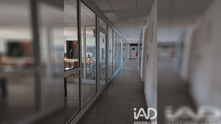 Ma-Cabane - Vente Immeuble Saint-Pierre, 2180 m²