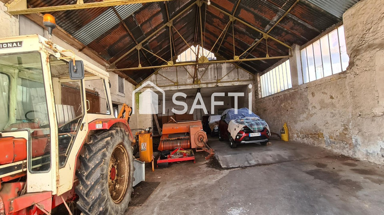Ma-Cabane - Vente Immeuble Saint-Pierre-le-Moutier, 110 m²