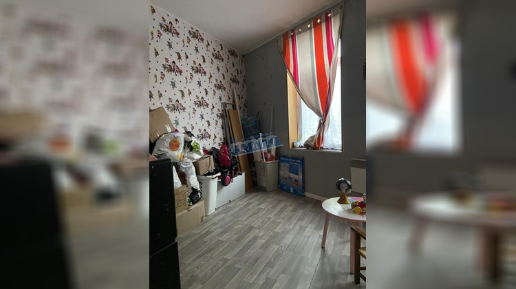 Ma-Cabane - Vente Immeuble Saint-Pol-sur-Ternoise, 175 m²