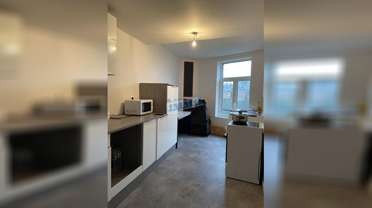 Ma-Cabane - Vente Immeuble Saint-Pol-sur-Ternoise, 175 m²