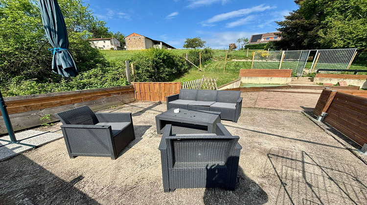 Ma-Cabane - Vente Immeuble SAINT-PRIEST-LA-ROCHE, 250 m²